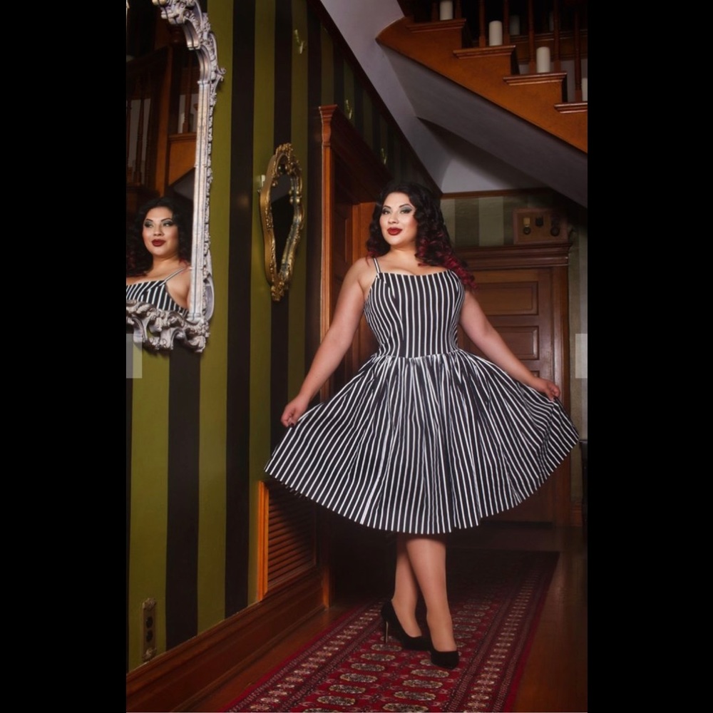 Jenny Swing Dress in Victorian Stripe: XL